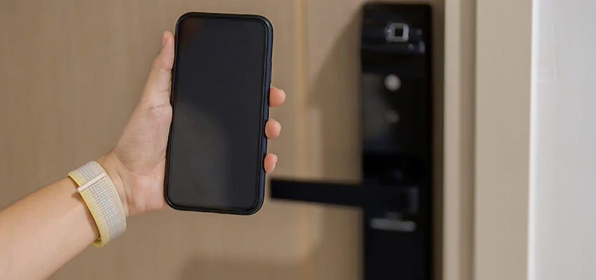 Keypad Wifi Locks Repair And Installation in Baldwin Park, CA