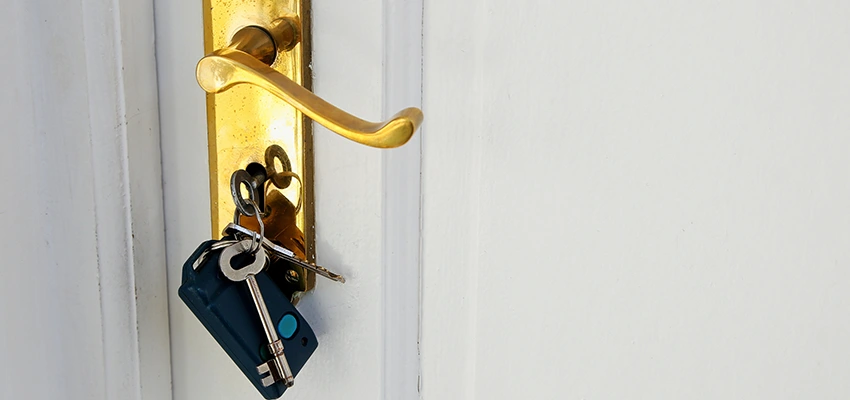 Broken Door Key Extraction in Baldwin Park, CA